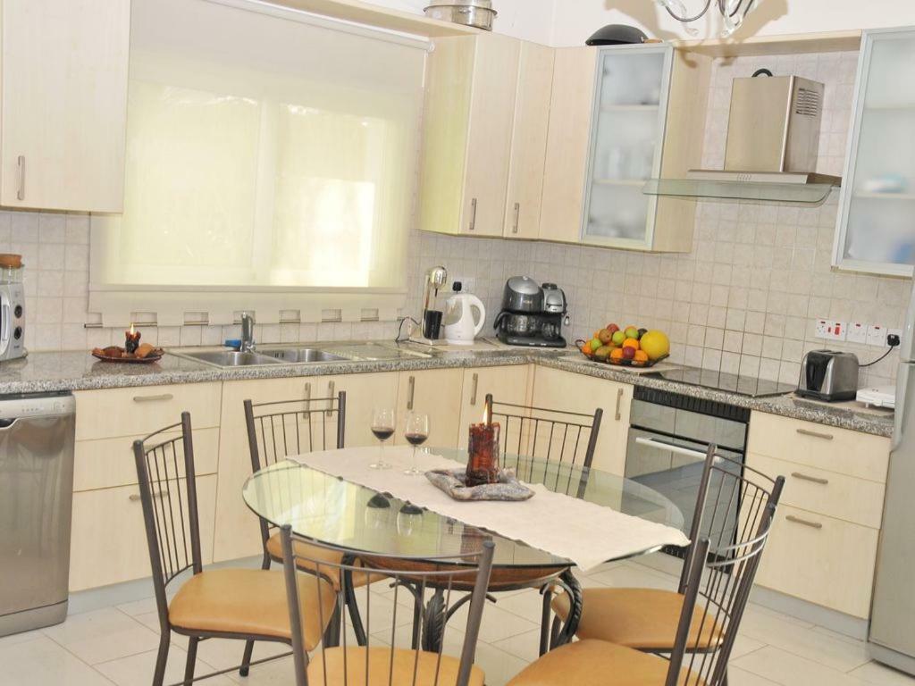Unique Beach Luxurious Villas ไอยานาปา ภายนอก รูปภาพ